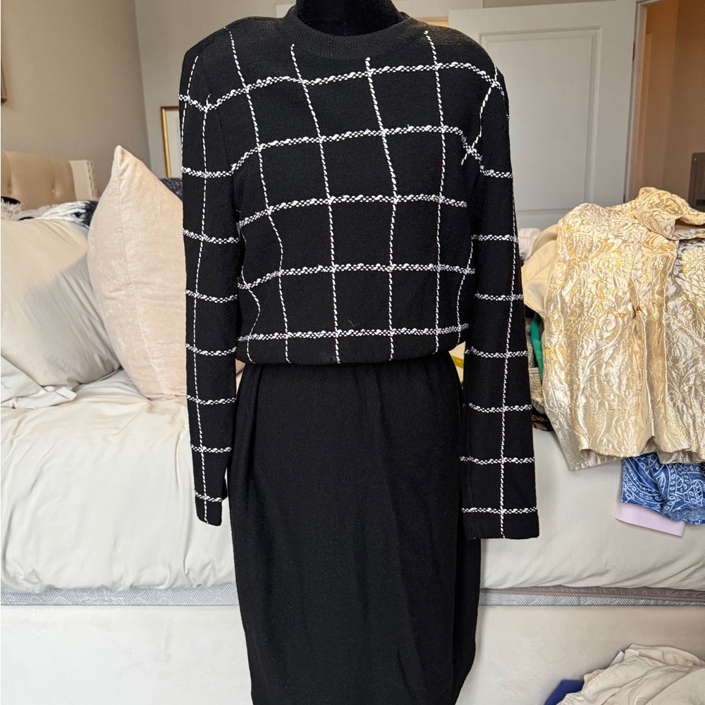 Elegant Black and White Checkered Midi Dress